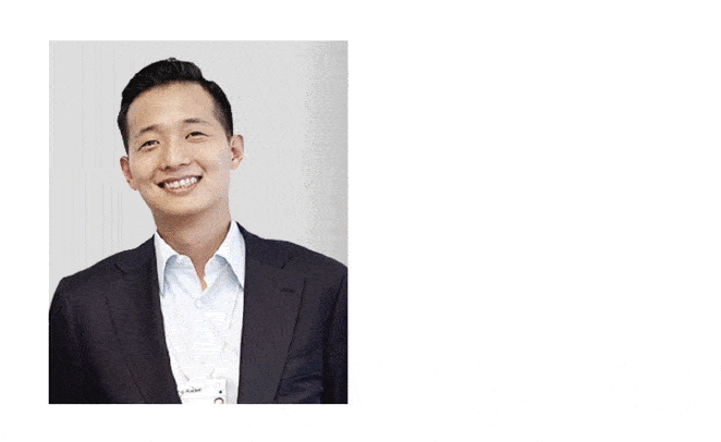 한화그룹은 김동관 한화솔루션 대표이사 사장(왼쪽)이 한화에어로스페이스가 최대주주로 있는 우주위성 전문기업 쎄트렉아이에 무보수 비상무이사로 이사회에 참여한다고 22일 밝혔다. [한화솔루션 제공]