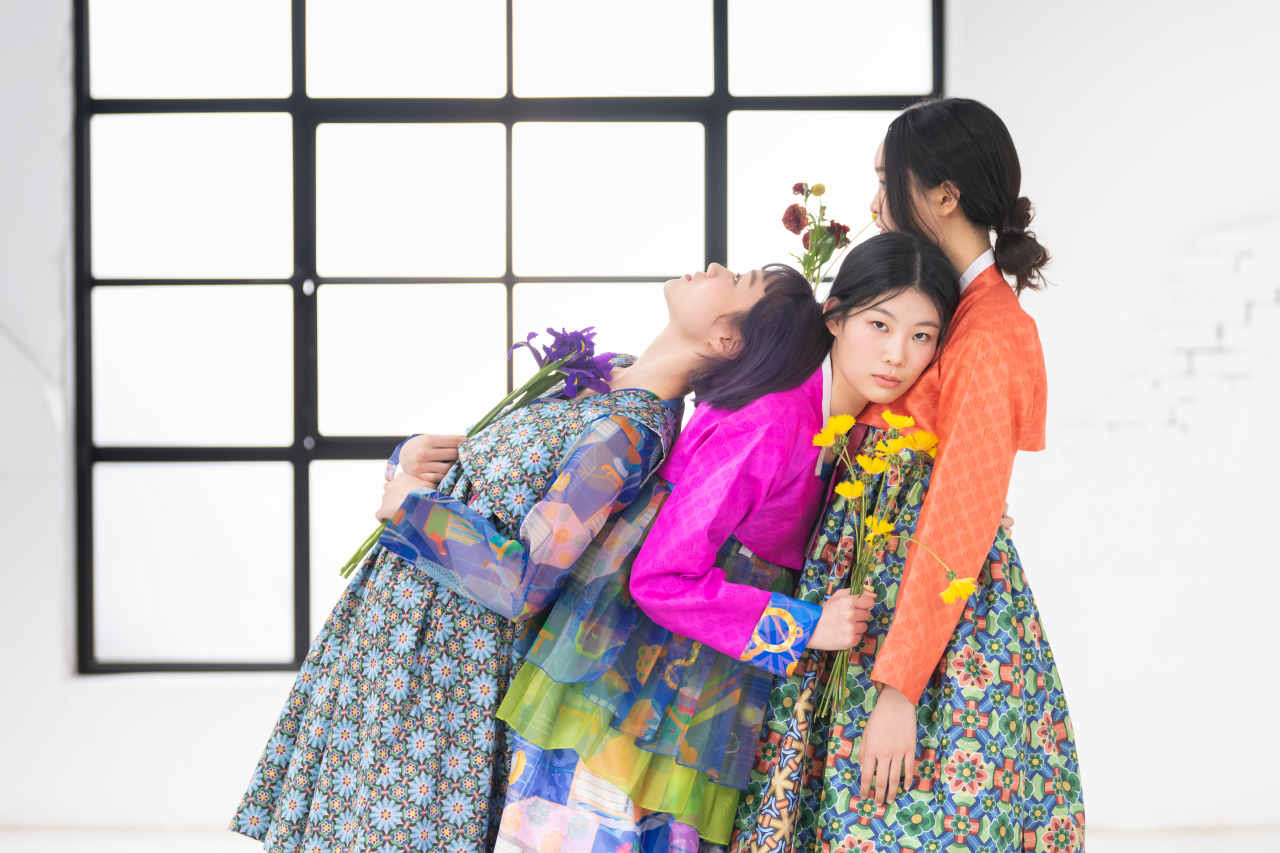 ‘2020 한복 웨이브(Hanbok Wave) 패션쇼’