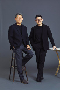김성수(왼쪽) 대표와 이진수 대표