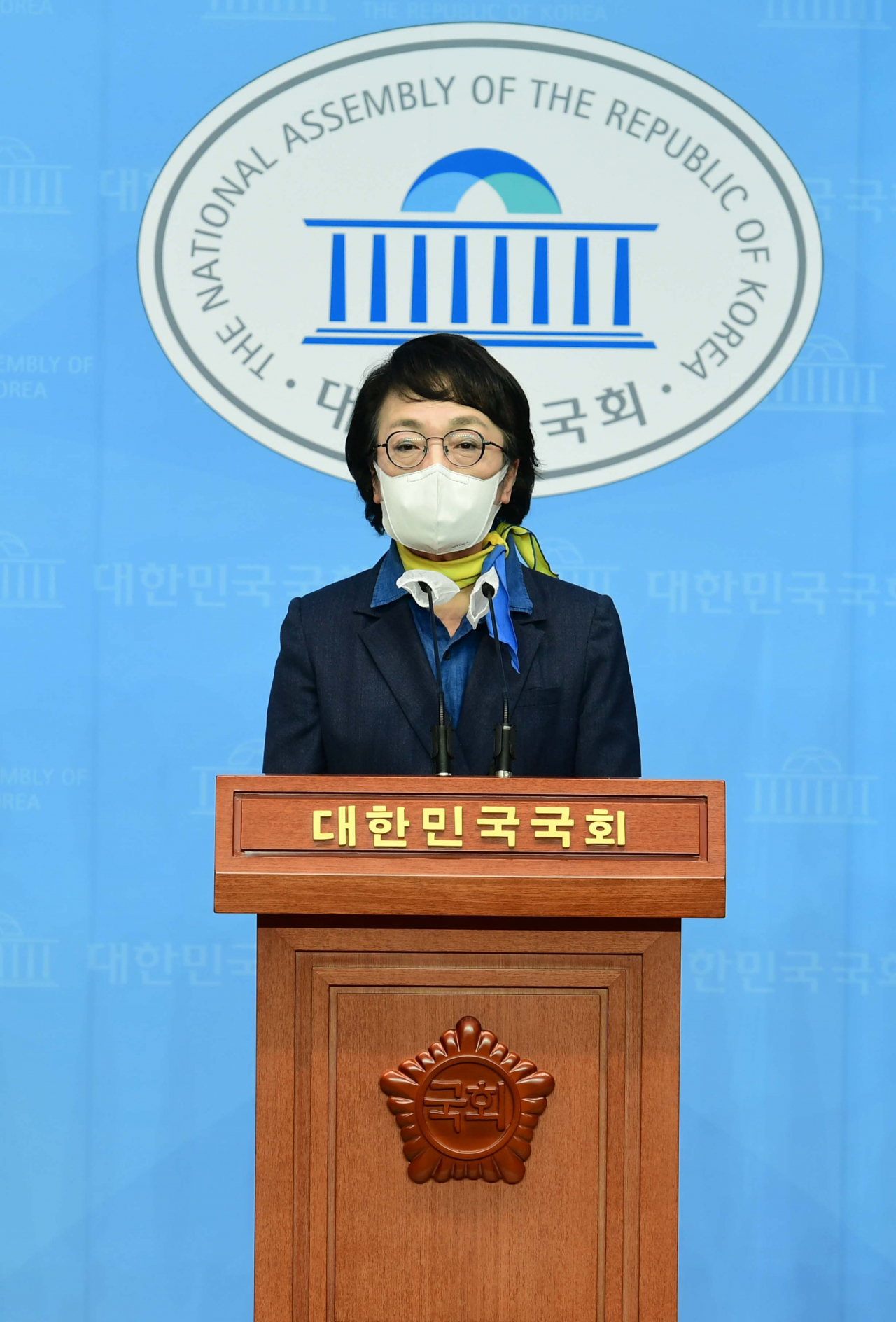 의원직 사퇴를 선언한 열린민주당 김진애 서울시장 후보가 지난 3일 국회 소통관에서 김의겸 전 청와대 대변인의 의원직 승계와 관련해 기자회견하고 있다. [연합]