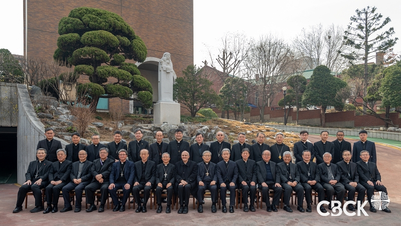 한국천주교 주교회의 2021년 춘계 정기총회를 마치고. 주교회의 제공