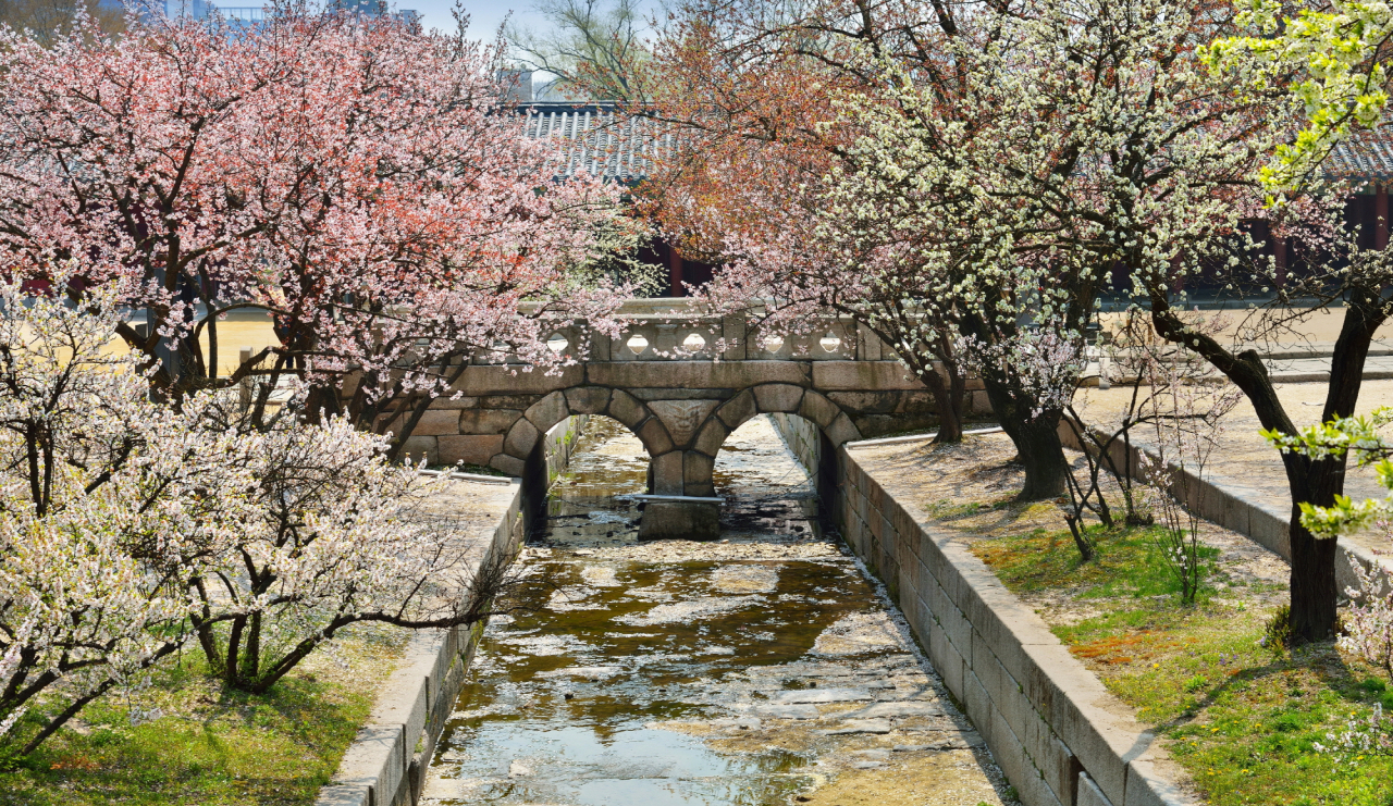창경궁 옥천교