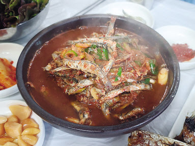남해 멸치쌈밥