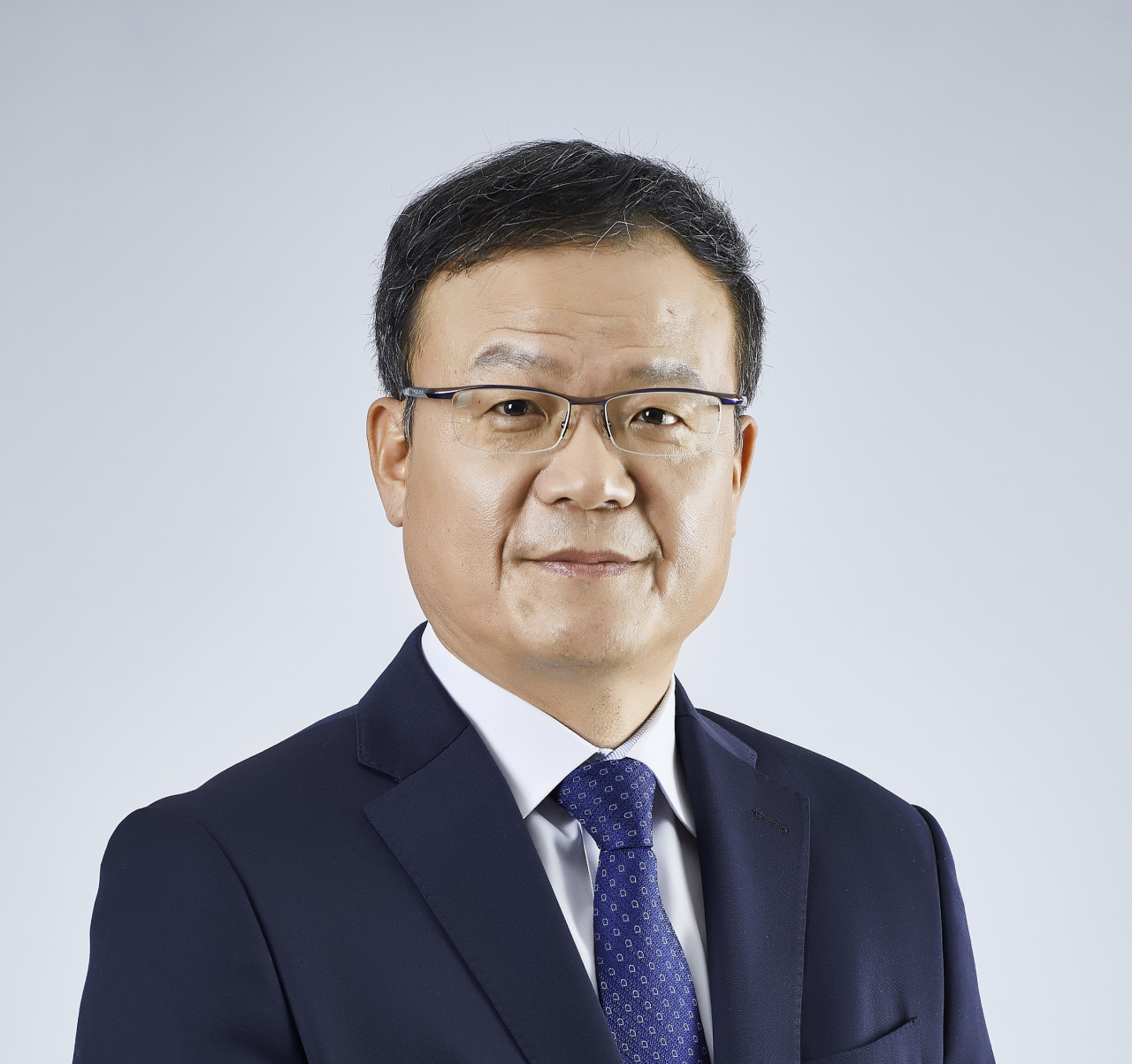 백복인 KT&G 사장이 재연임에 성공했다. [KT&G 제공]