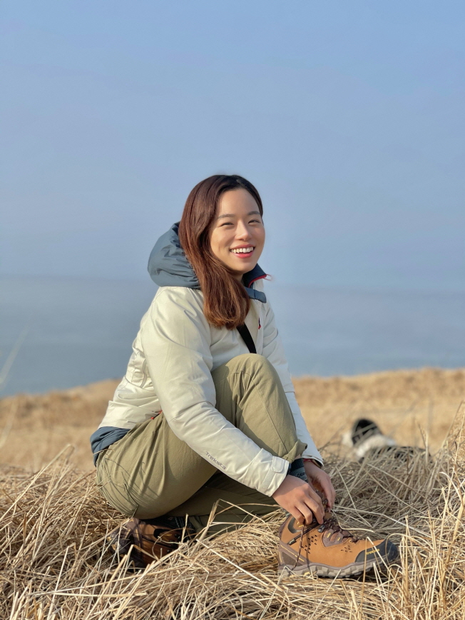 트렉스타 브랜드 홍보대사로 발탁된 하이킹 아티스트 김강은씨 [트렉스타 제공]