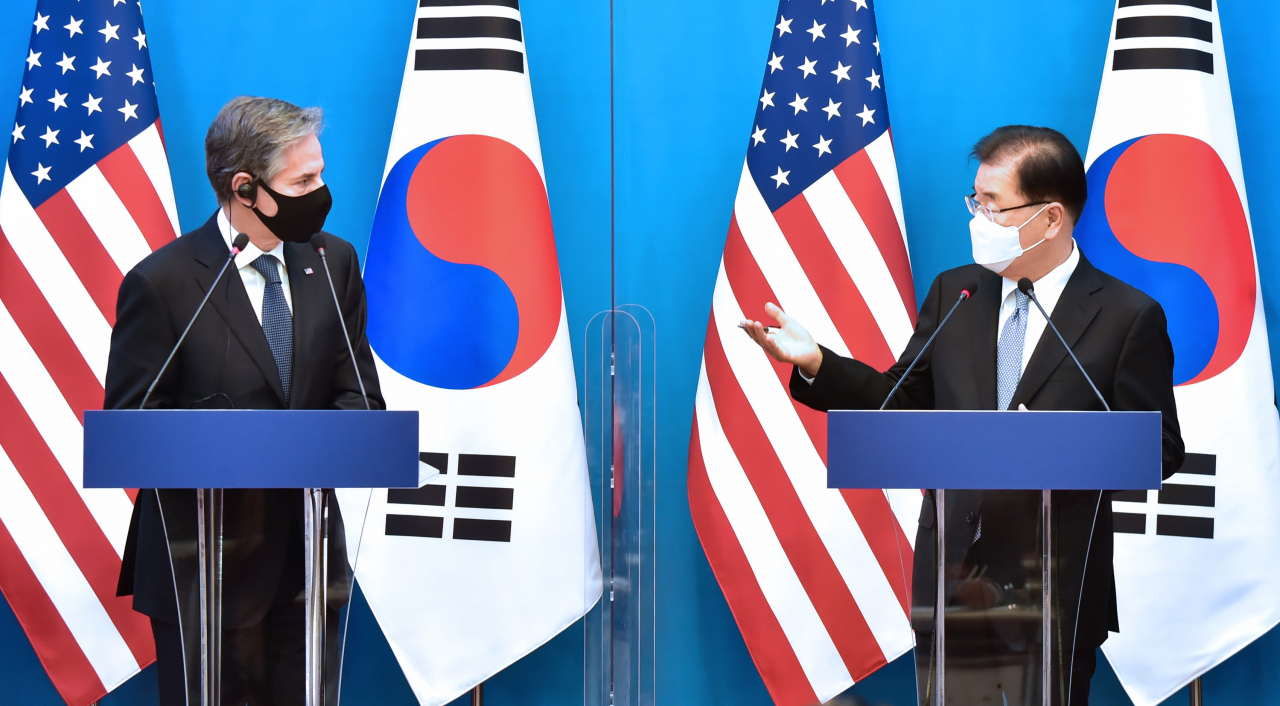 정의용 외교부 장관과 토니 블링컨 미국 국무장관이 지난 18일 서울 종로구 외교부 청사에서 한·미 외교·국방 장관회의 리셉션 공동기자회견에 나선 모습. [연합]