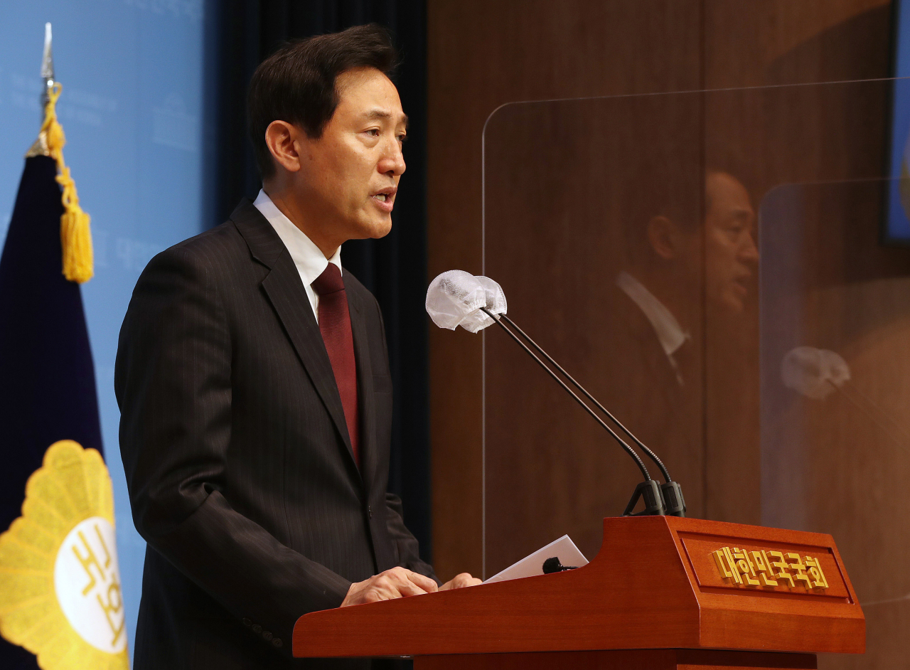 야권 단일 후보로 선출된 오세훈 국민의힘 서울시장 후보가 23일 국회 소통관에서 소감을 밝히고 있다. [연합]