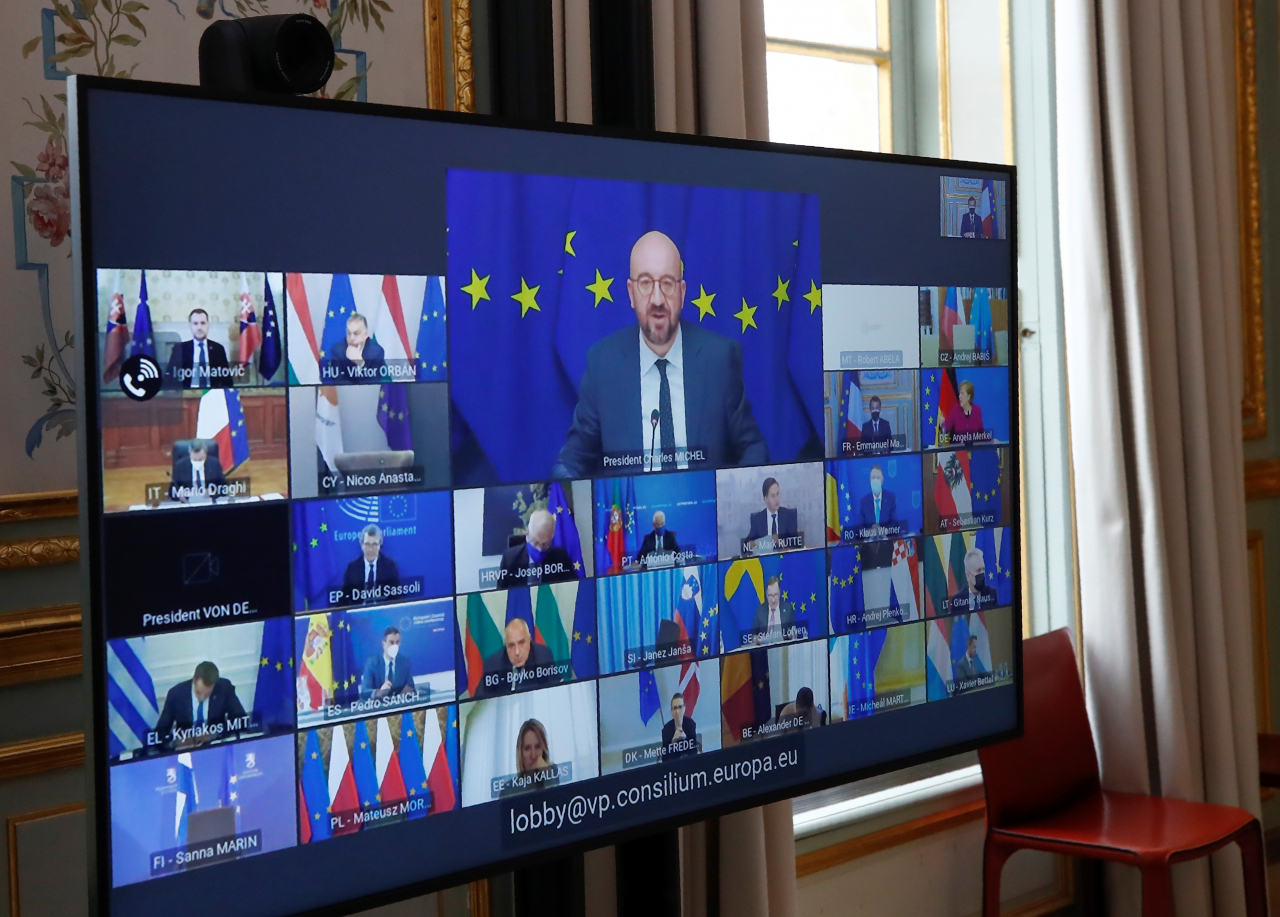 25일(현지시간) 진행된 EU 화상 정상회의에서 샤를 미셸 EU 정상회의 상임의장이 발언을 하고 있다. [로이터]