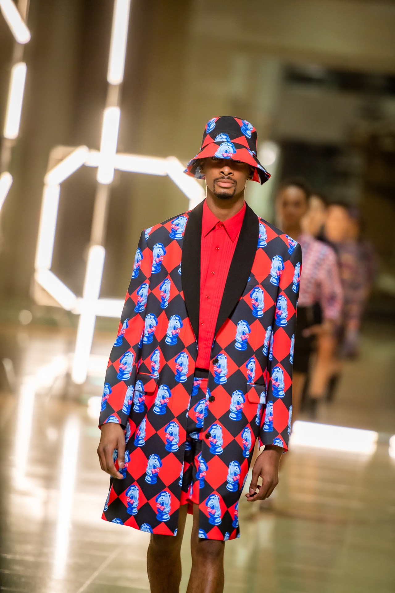 Greedilous presents its new collection at the National Museum of Korea. (Seoul Fashion Week)