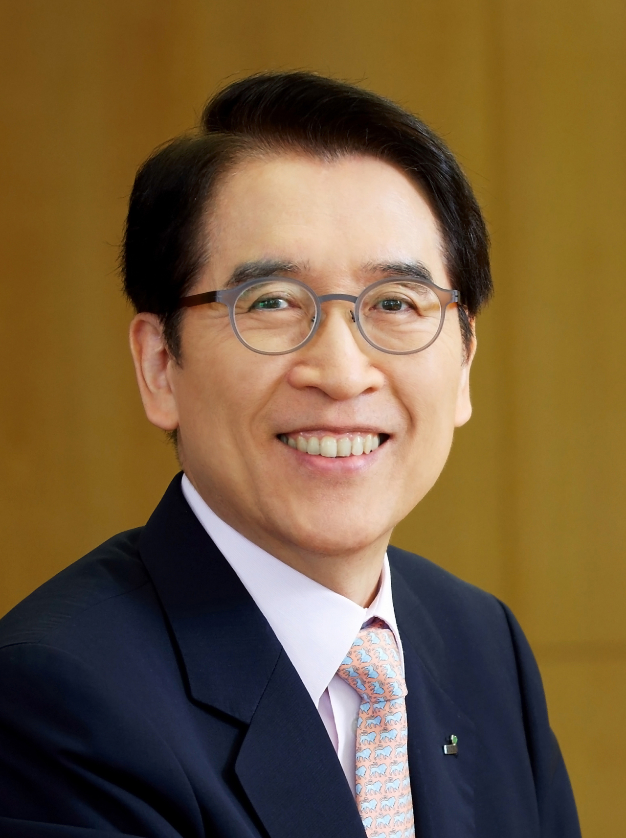 신창재 교보생명 대표이사 회장. 그는 교보생명의 지속가능경영을 위한 중장기 기업전략을 짜는 전략기획 업무를 맡는다. [교보생명 제공]