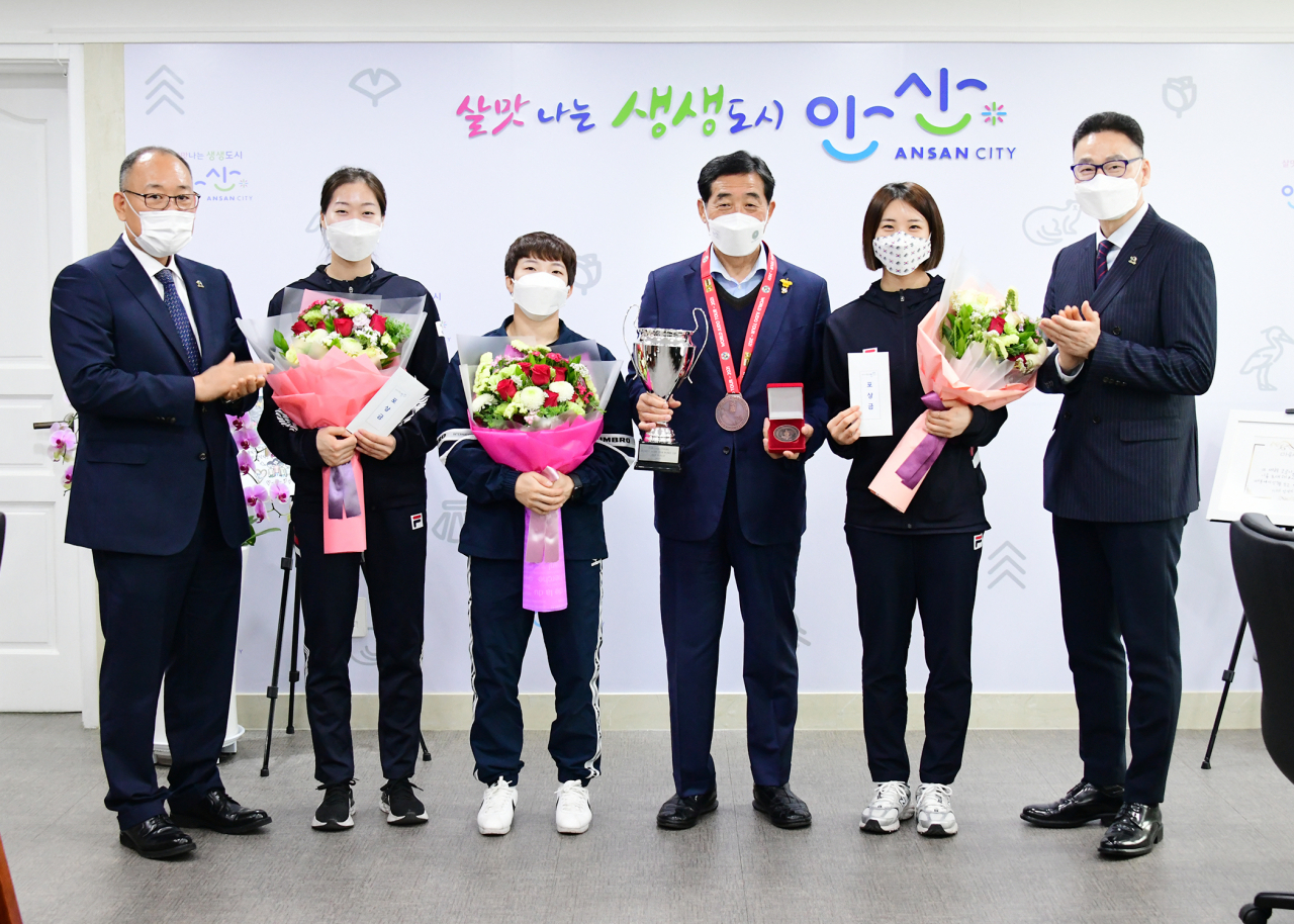 윤화섭 안산시장 격려