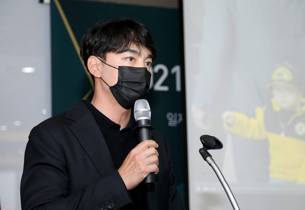 홍순상 선수회 대표