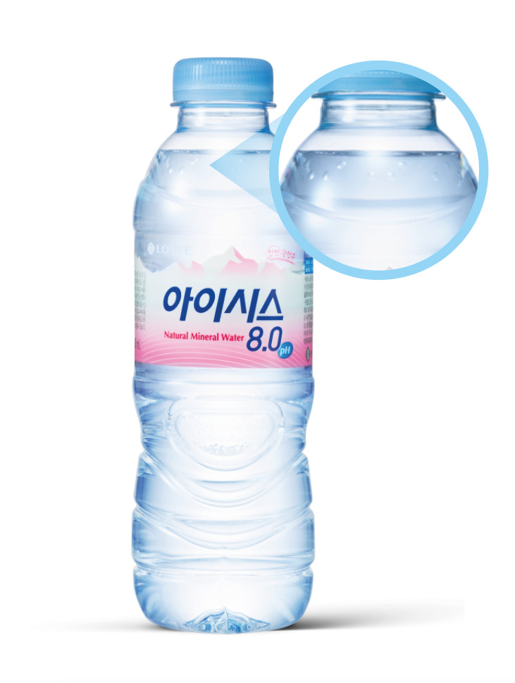 롯데칠성음료가 아이시스8.0과 아이시스 에코에 점자를 넣는다. [롯데칠성음료 제공]