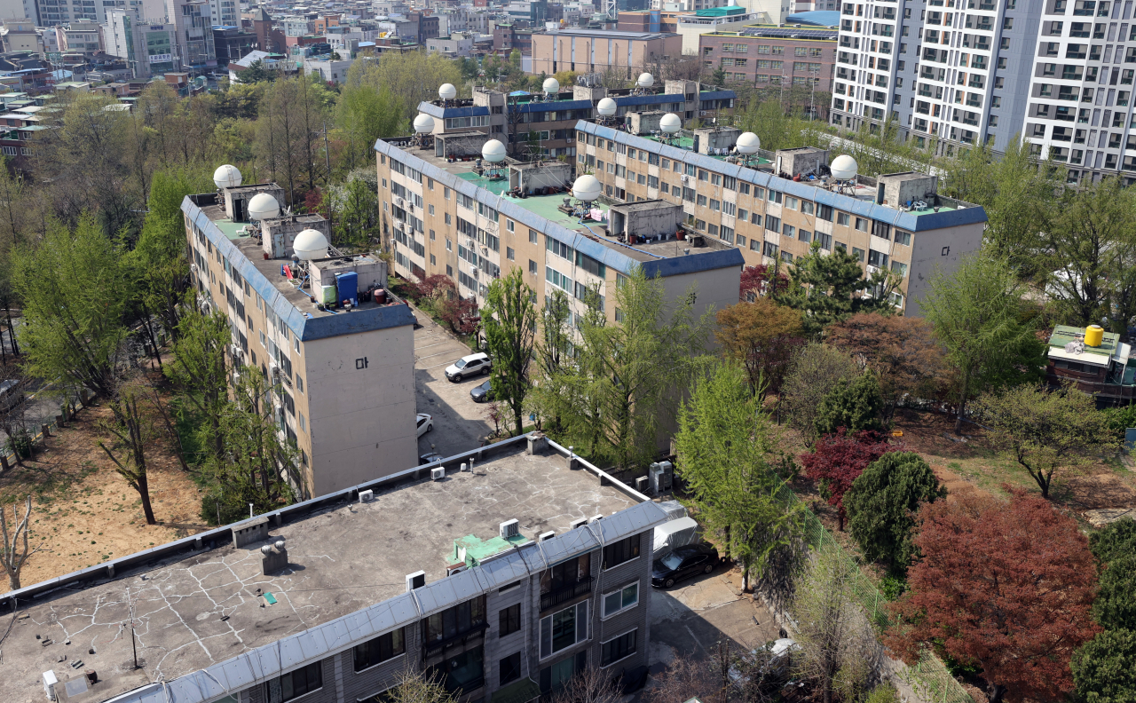 강남 알짜단지 빠지고 2200여가구뿐…공공재건축 ‘갈 길 머네’ [부동산360]