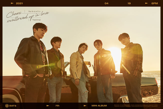 (Credit: JYP Entertainment)