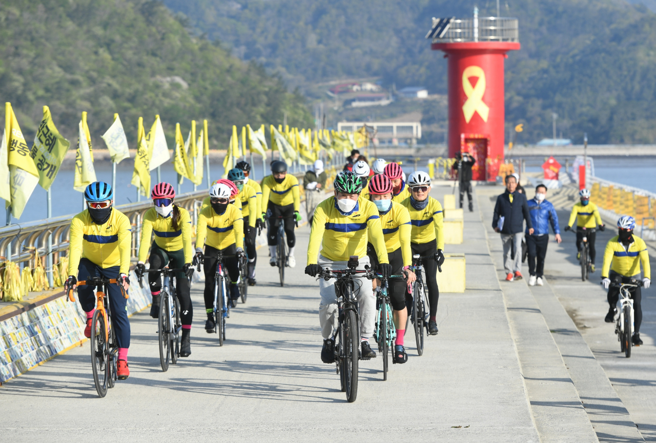 4.16 추모 자전거 대장정[안산시 제공]