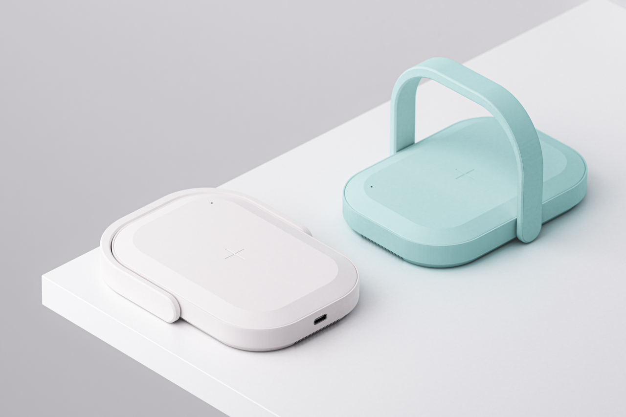 KT가 자체 기획하고 제작해 선보인 프리미엄 굿즈 ‘피크닉 UV Charger’ [KT 제공]