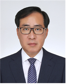 문재인 대통령은 16일 신임 해양수산부 장관에 박준영 차관을 내정했다. [청와대 제공]