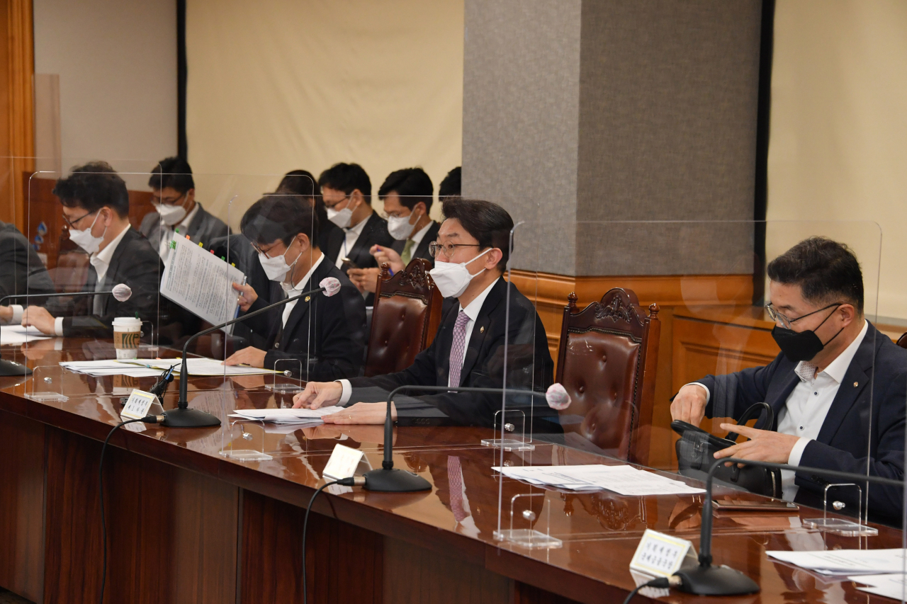 이억원 기획재정부 차관이 20일 서울 중구 은행회관에서 거시경제금융회의를 주재하고 있다. [기획재정부 제공]