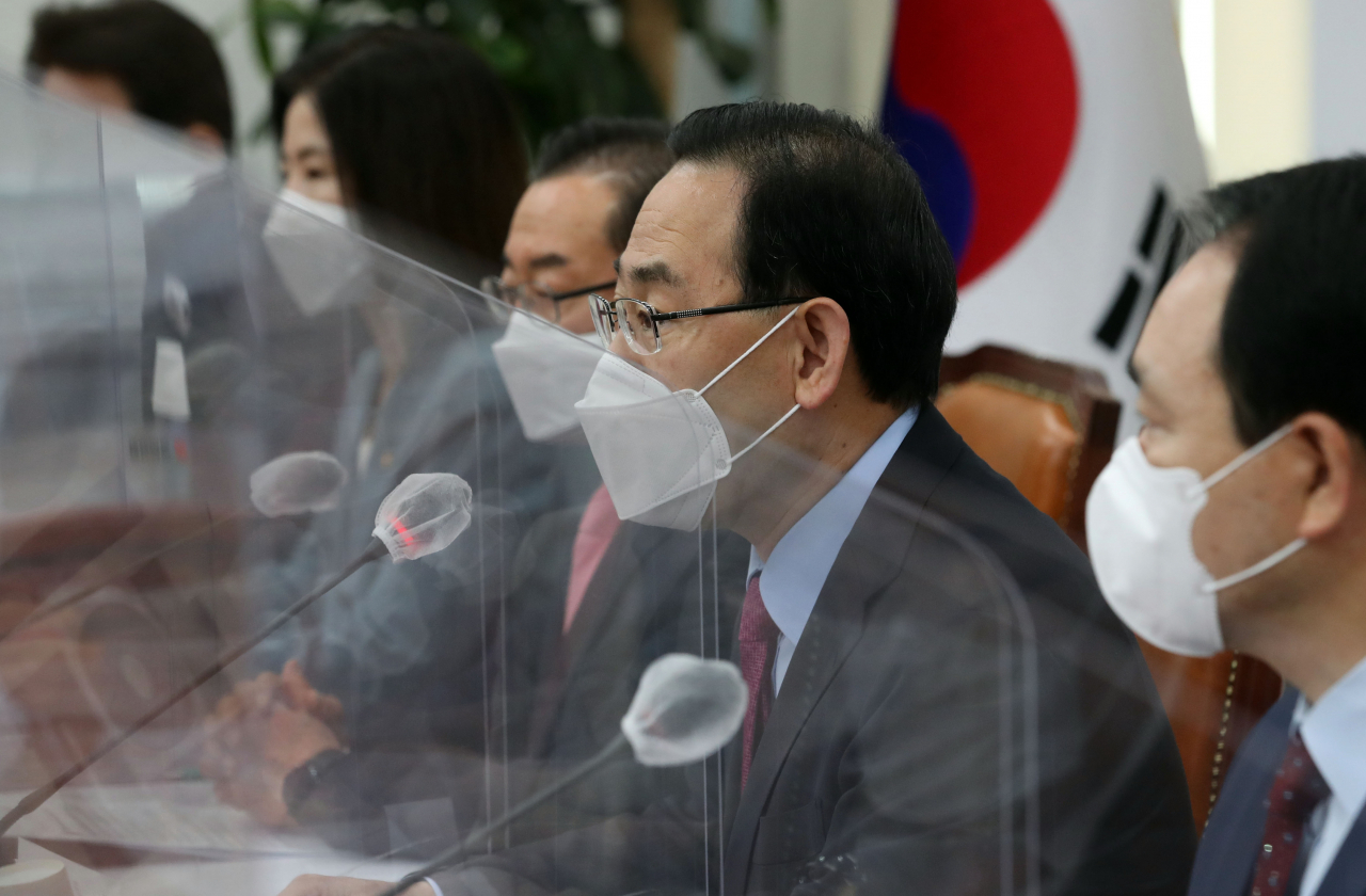 주호영 국민의힘 대표 권한대행이 21일 서울 여의도 국회에서 열린 비상대책위원회의에서 발언하고 있다. 이상섭 기자