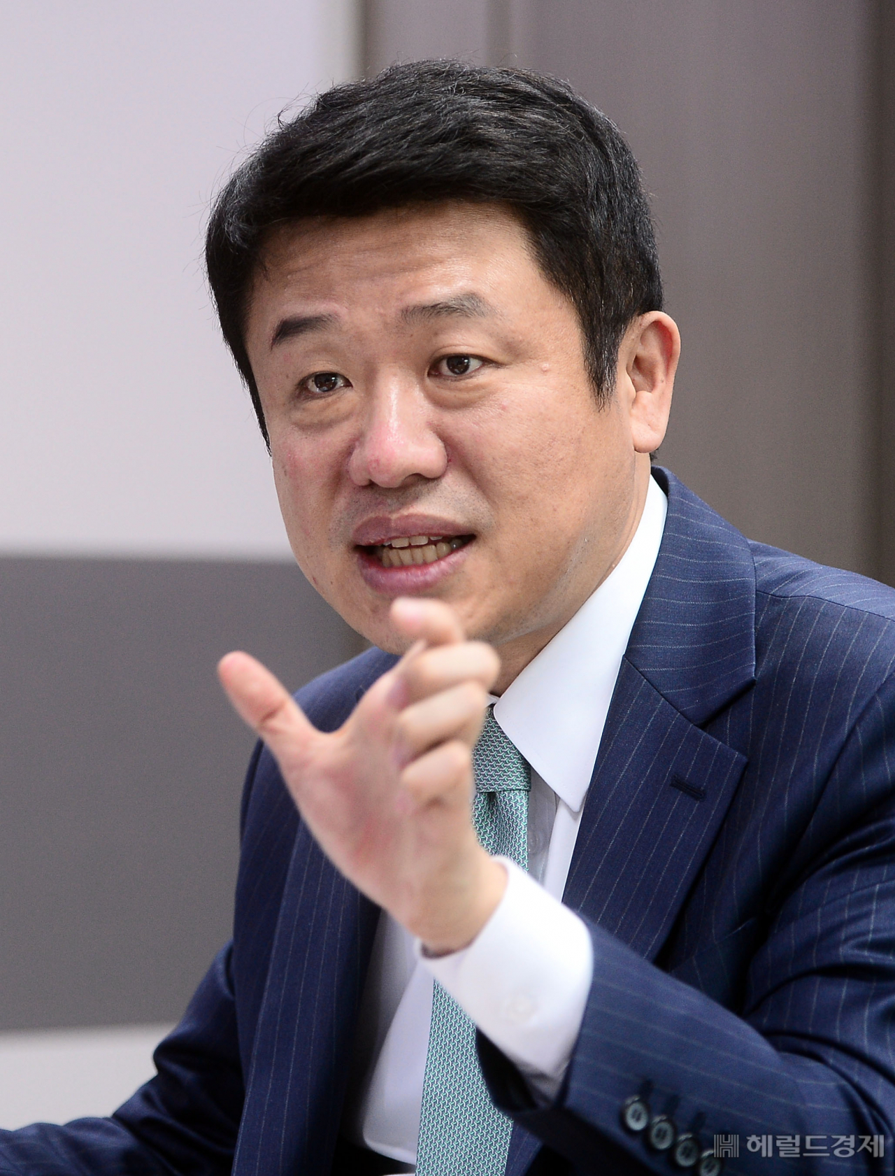 국민의힘 원내대표 경선에 출사표를 낸 유의동 의원이 지난 21일 국회 의원회관에서 헤럴드경제와 인터뷰를 하고 있다. [이상섭 기자/babtong@heraldcorp.com]
