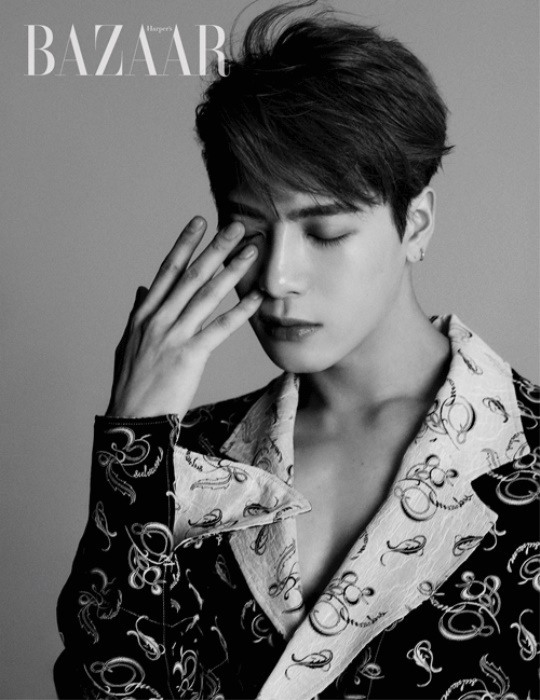(Credit: Harper’s Bazaar Korea)