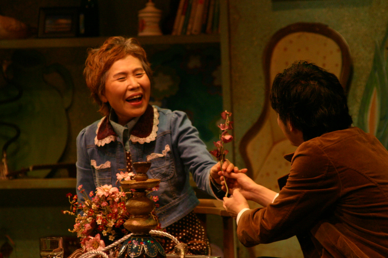 2006년 연극 ‘19 그리고 80’ [신시컴퍼니 제공]