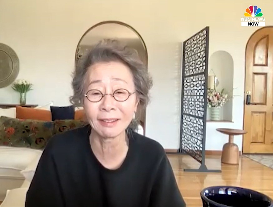 NBC방송과 화상 인터뷰를 하고 있는 배우 윤여정 [NBC방송]