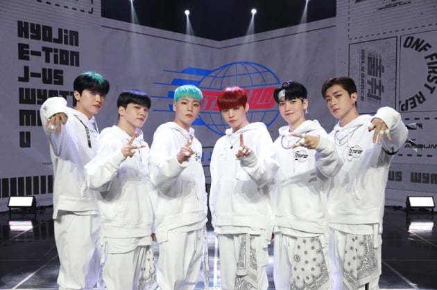 (Credit: WM Entertainment)