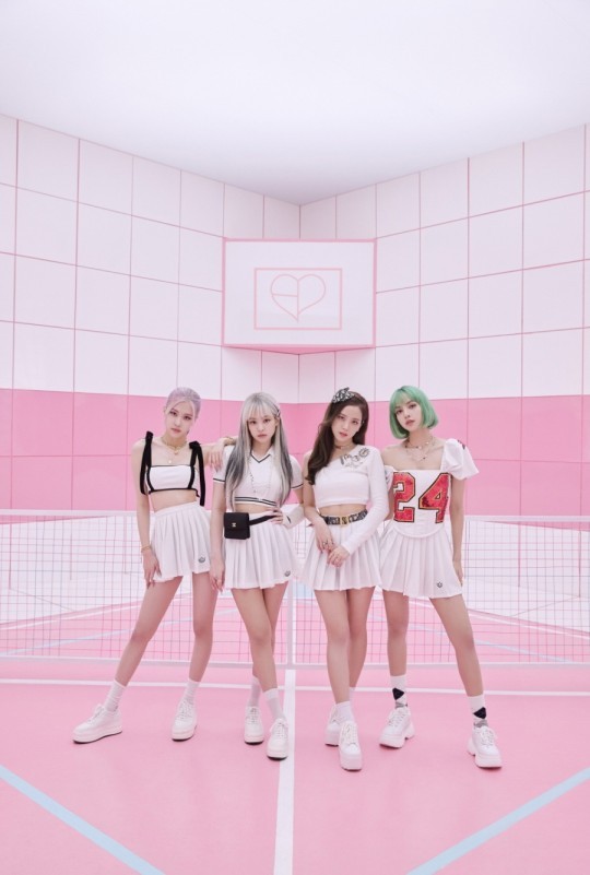 (Credit: YG Entertainment)