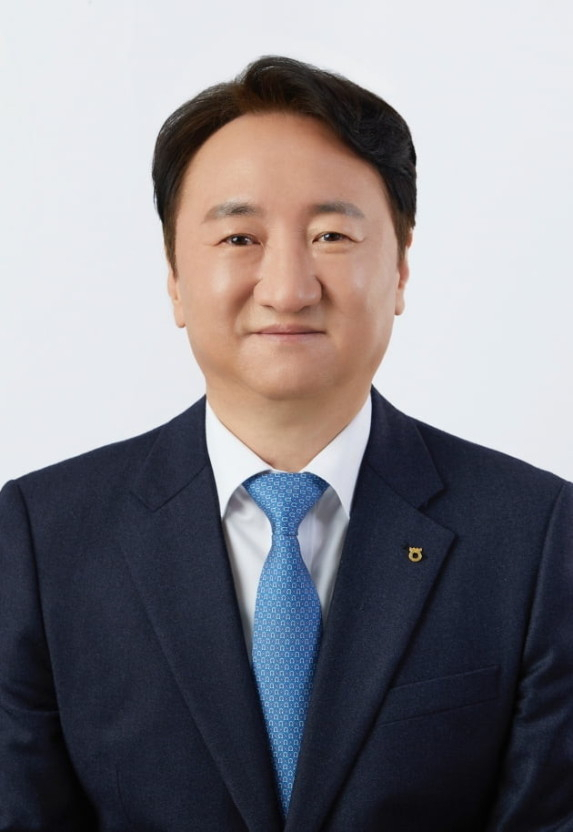 권준학 농협은행장