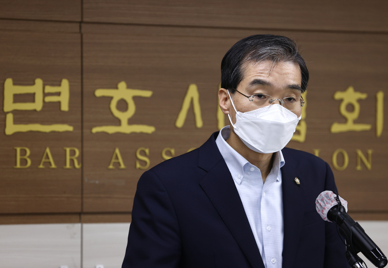 이종엽 대한변호사협회장. [연합]