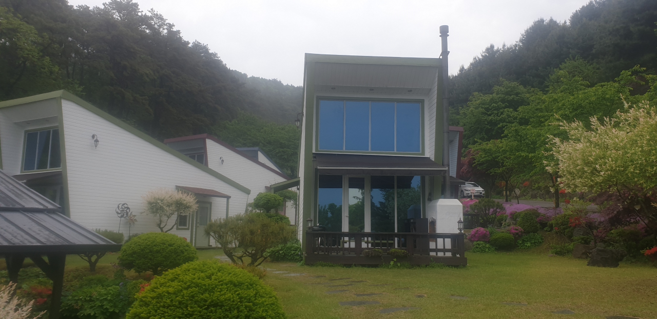 용인 처인구 한 민박집.[용인시 제공]