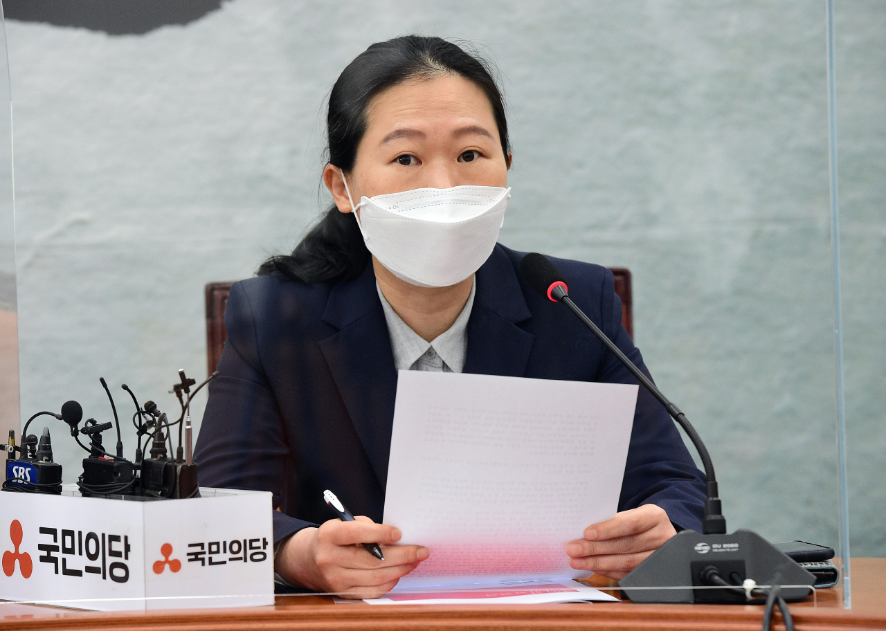 권은희 국민의당 원내대표가 6일 국회에서 열린 최고위원회의에서 발언을 하고 있다. [연합]