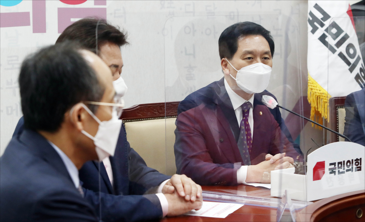 김기현 국민의힘 당대표 권한대행 겸 원내대표가 지난 6일 오후 서울 여의도 국회에서 열린 전당대회 준비위원회 1차 회의에서 발언을 하고 있다. [연합]