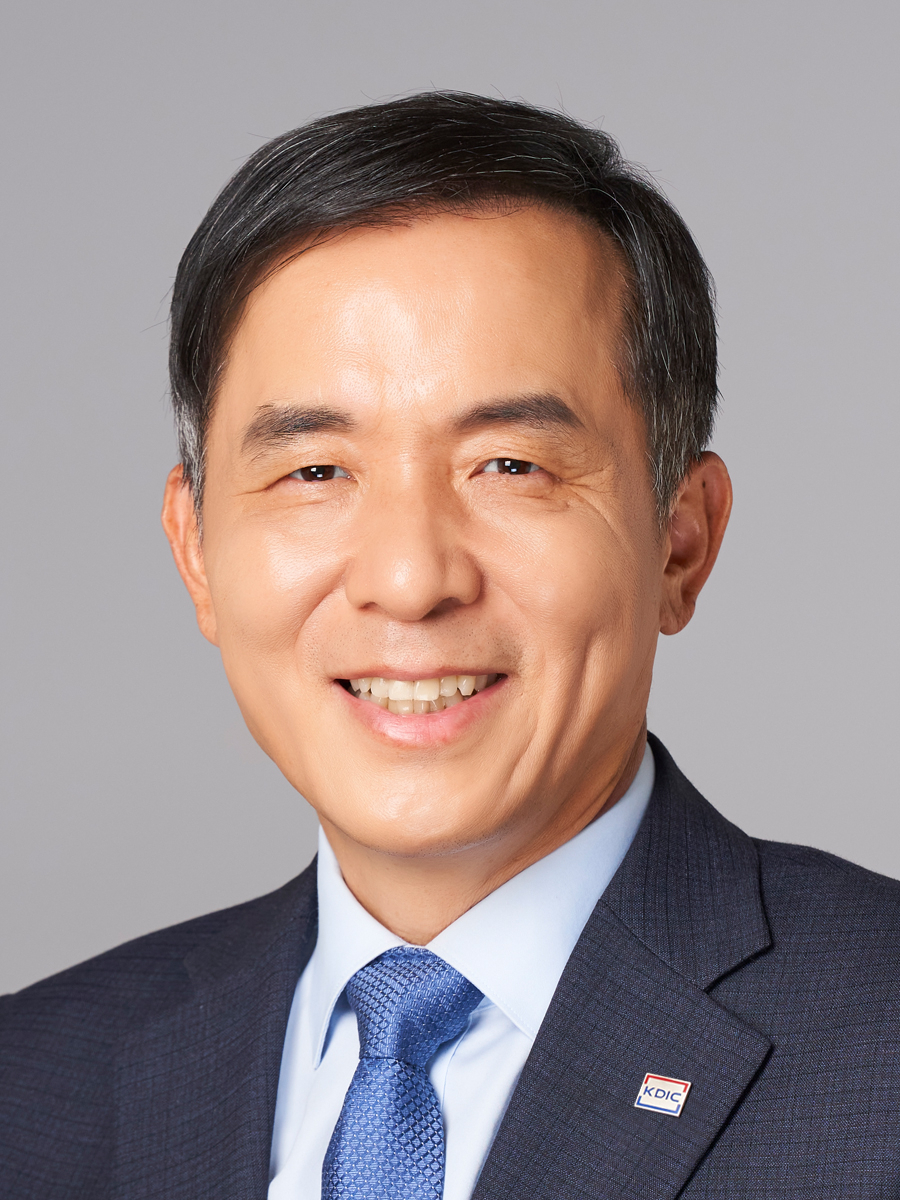 [사진=위성백 예보 사장]