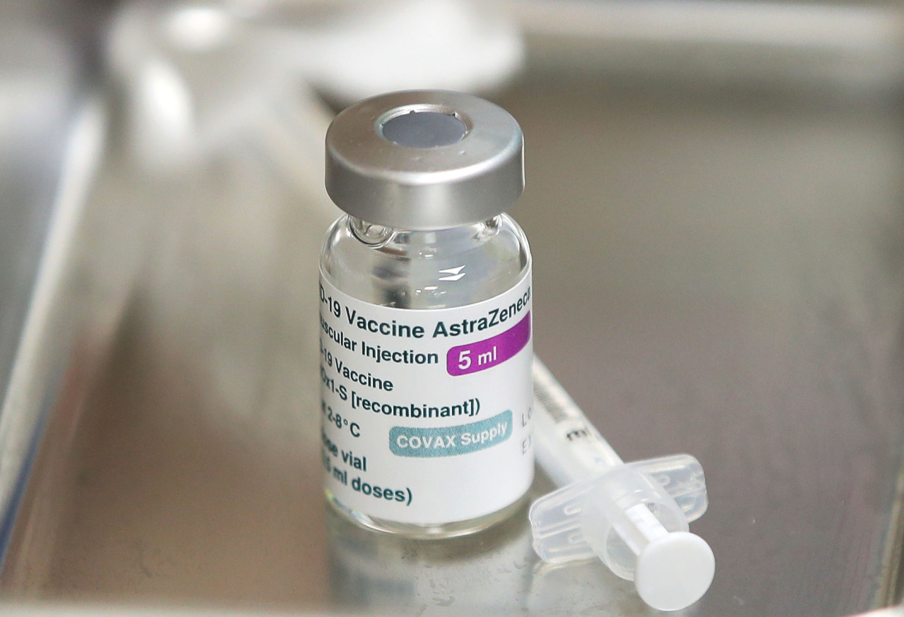 Photo shows a vial of AstraZeneca's COVID-19 vaccine (Yonhap)