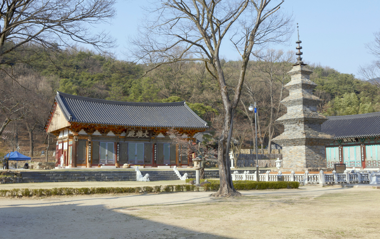송림사 대웅전
