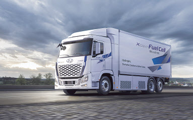 현대자동차가 21년형 엑시언트 수소전기트럭(XCIENT Fuel Cell)을 25일 출시했다. [현대차 제공]