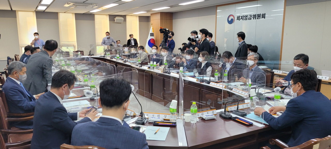 최저임금위원회 전원회의 모습 [헤럴드DB]