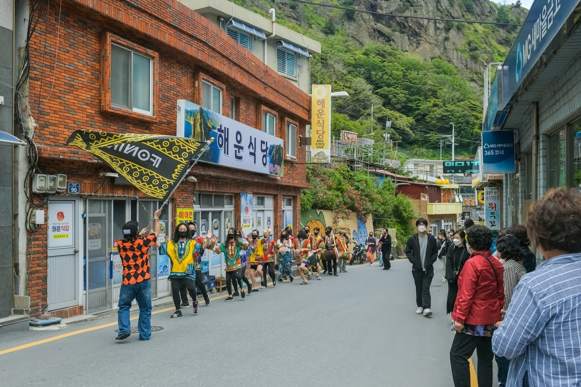 릉릉위크 강릉 떠난 일행 울릉 퍼레이드