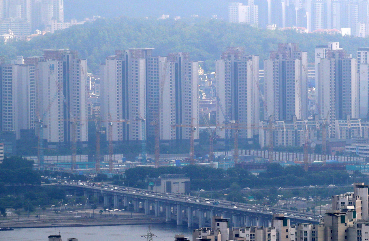 “대기리스트 올려놓고 매일 확인전화도”…서초구 전세시장 ‘들썩’ [부동산360]