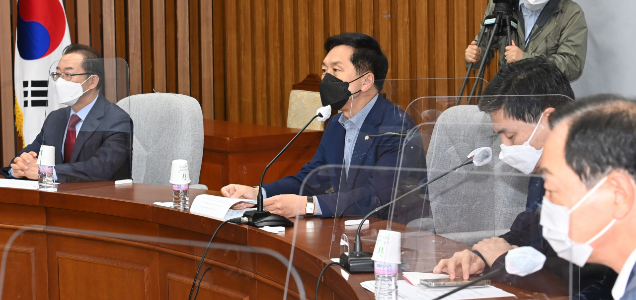 김기현 국민의힘 대표 권한대행 겸 원내대표가 28일 서울 여의도 국회에서 열린 원내대책회의에서 발언하고 있다. [연합]