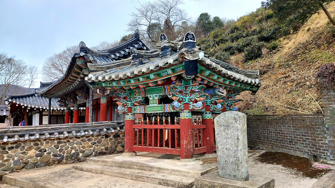 함평 파평윤씨 대언공파 윤동훈종가의 윤해 장군 부인 신천강씨 정려와 충노비 [남도일보]