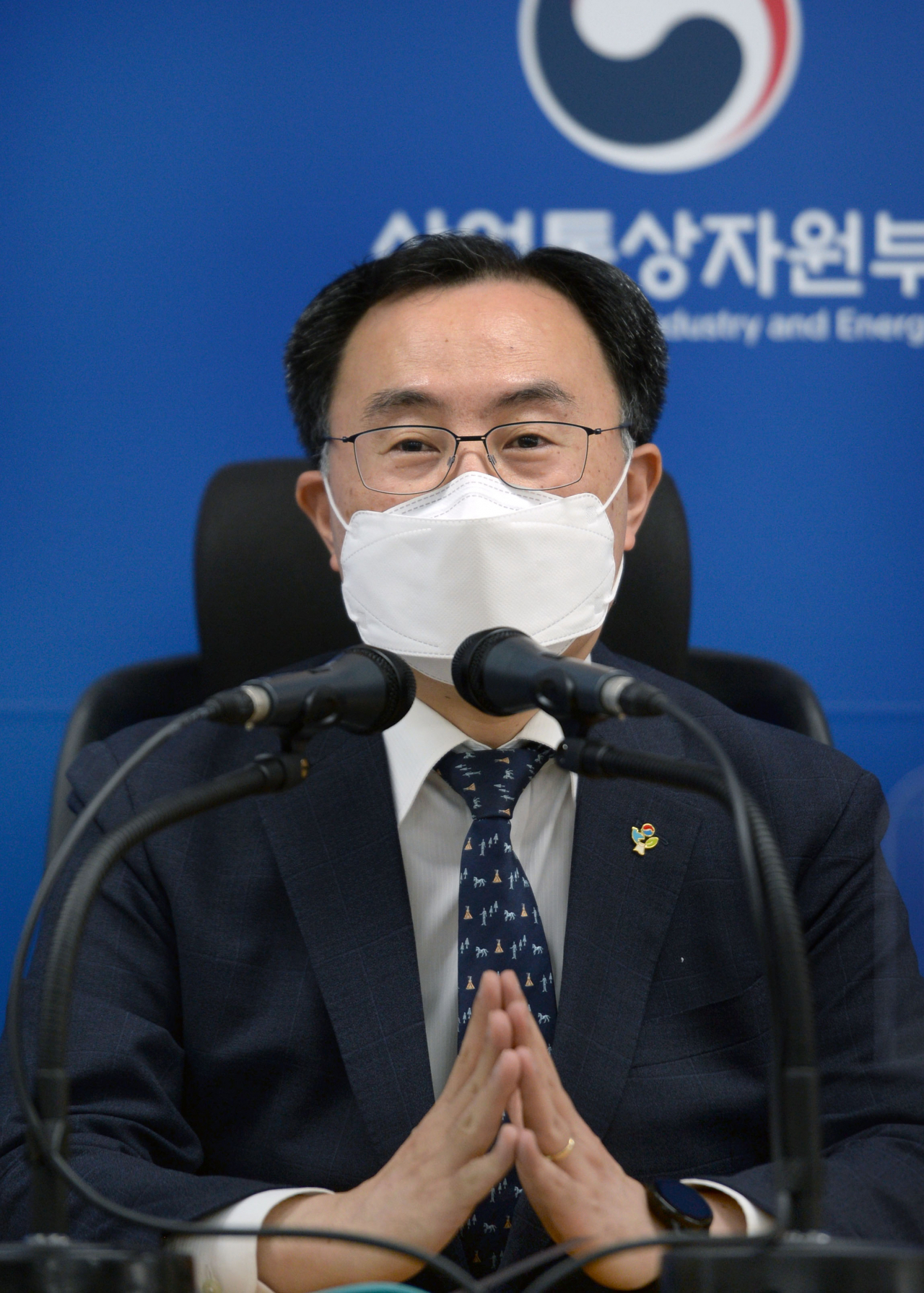 문승욱 산업통상자원부 장관이 8일 정부세종청사에서 진행된 산업통상자원부 출입기자단 간담회에서 인사말을 하고 있다. [산업통상자원부 제공]