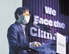 지속가능 환경 함께 고민…초당적 협력 입법 나설 것 [H.eco forum 2021-‘기후위기시계’를 마주하다]