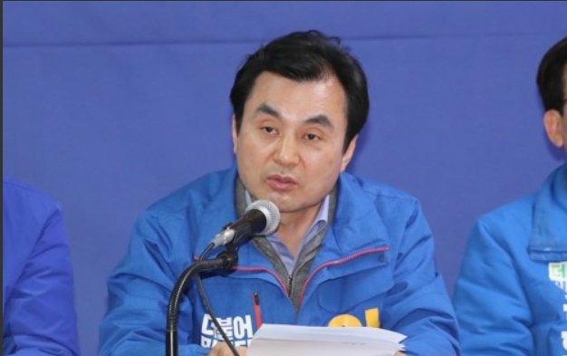 Rep. Ahn Gyu-back of the ruling Democratic Party tested positive for the coronavirus Thursday. (Yonhap)