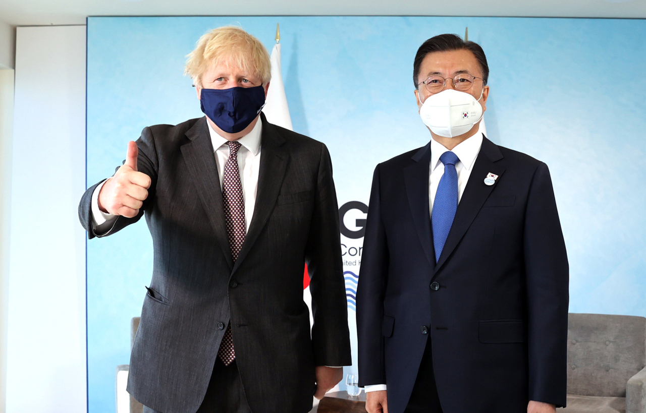President Moon Jae-in and British Prime Minister Boris Johnson