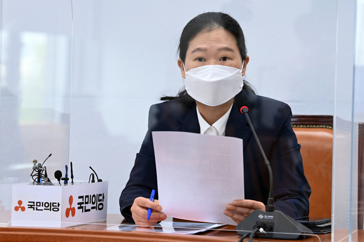 권은희 국민의당 원내대표가 14일 오전 서울 여의도 국회에서 열린 최고위원회의에서 발언하고 있다. [헤럴드경제=이상섭 기자]