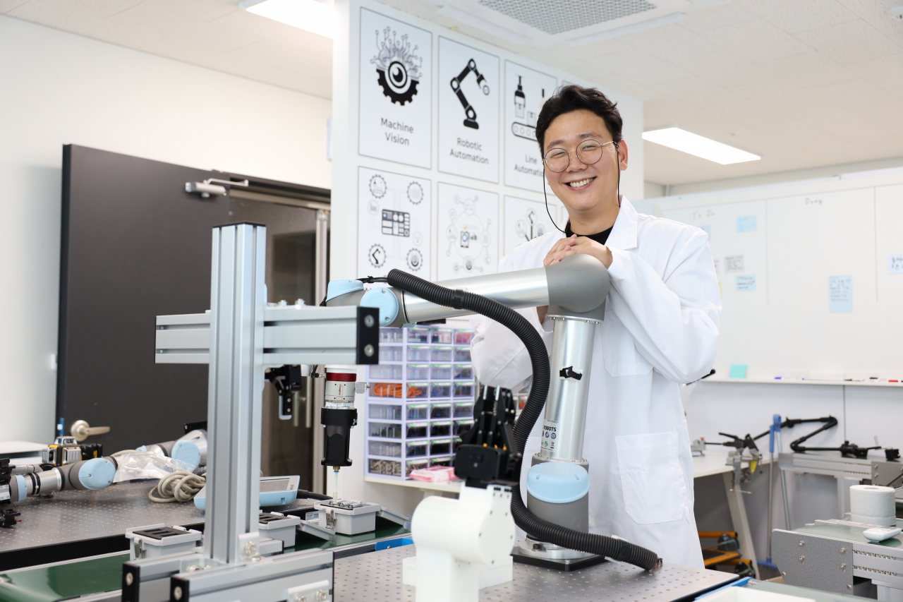 인공지능 기반 스마트 머신(로봇) 솔루션을 개발한 이상형 박사 [한국생산기술연구원 제공]